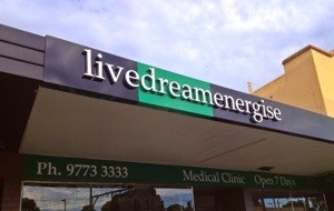 LF signs install illuminated 3D letters for new clinic in carrum #ledletterslfsigns